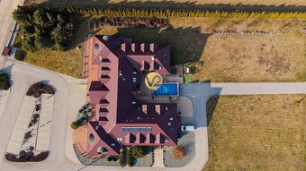 Na PREDAJ novostavba Hotel s reštauráciou a priestranným par - 9