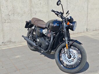 Triumph Bonneville T120 Black Edition - 9