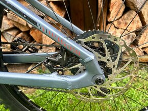 Predám elektrobicykel Kellys Theos i70 - 9