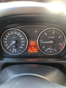 Predám BMW X1 xdrive18d - 9