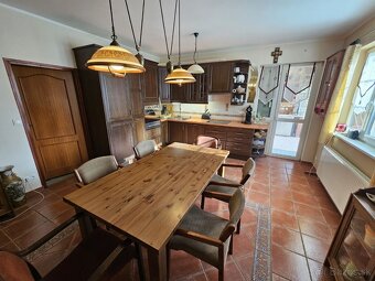 Predaj 15 ročného rod.domu na pozemku 642 m2 - Višňové - 9