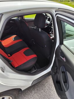 Ford 1.0 ecoboost 74kw.2013/7 94200km - 9