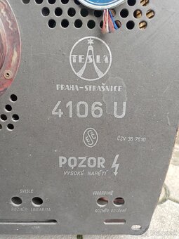Predám retro televízor TESLA - 9