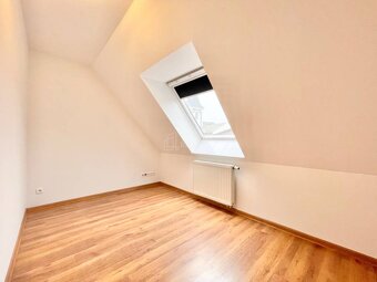 Prenájom luxusného 4 izbového bytu 90 m2 na Mariánskom námes - 9