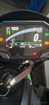 Kawasaki Z900 - 9