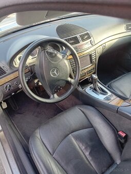 Mercedes Benz E 500 - 9