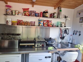 Predajný stánok - 9