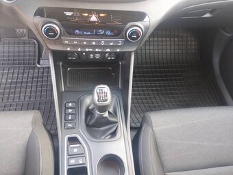 Hyundai Tucson 2.0 CRDi Premium 4x4 - 9