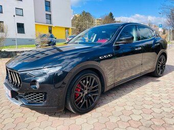 Maserati Levante SQ4 gransport 3.0 V6 316kw 430hp, rv2020 - 9