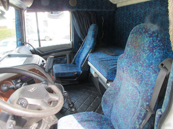 DAF XF 105.460 PŘEPRAVNÍK STROJŮ A VOZIDEL -14 T - 9