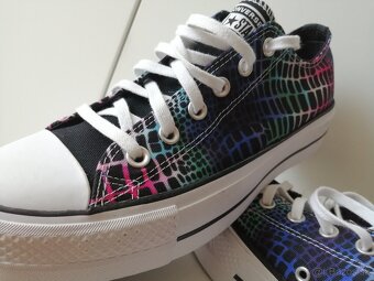 CONVERSE farebné - 9