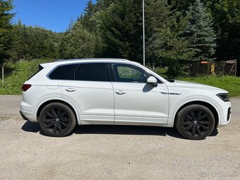 Volkswagen Touareg R-line 4Motion 3.0tdi - 9