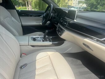 BMW 740XD - 9