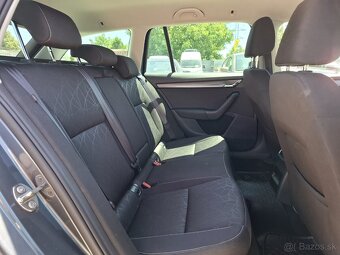 Škoda Octavia Combi 1.8 TSI Ambition DSG - 9