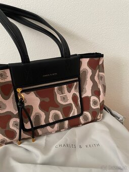 Kabelka Charles&Keith nová - 9
