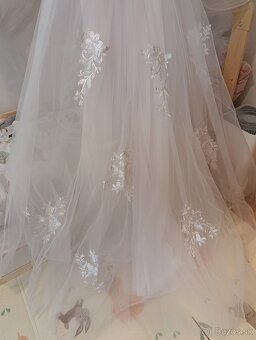 Krasne nové nenosené svadobné biele šaty na ramienka, 36 - 9