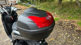 Yamaha Xenter 150 r.v. 2016 - 9