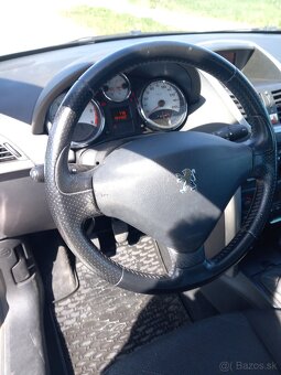 Peugeot 207 1.6 hdi - 9