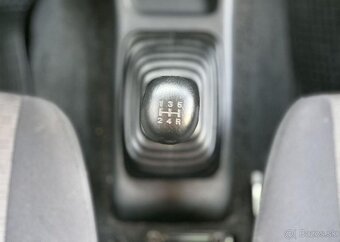 Suzuki Jimny 1.5DDIS 63KW 4X4 KLIMA ZVÝŠENÝ nafta manuál - 9