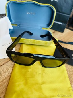 Pánske slnečné okuliare značky Gucci - 9