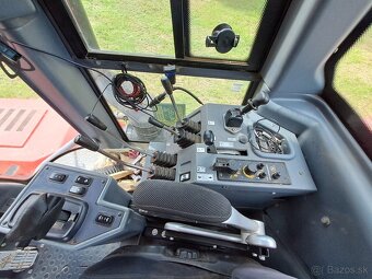 Kolesový traktor Kirovec K744 (kĺbový) - 9