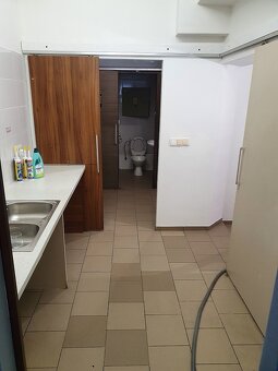 Priestor na prenájom - 9