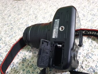 Canon EOS 1300D - 9