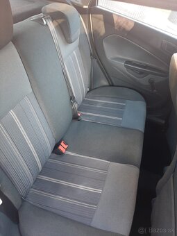Ford Fiesta - 9