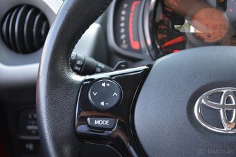 Toyota Aygo 1.0 Benzín Automat - 9