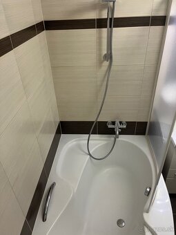 Kúpeľňová zostava + vaňa - 9