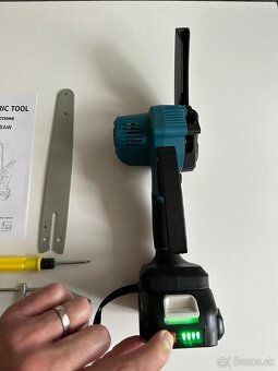 Mini aku retazova pila Brushless motor 6/8” (Makita baterky) - 9