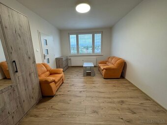 ÚTULNÝ 1 IZBOVÝ BYT NA PRENÁJOM, PRIEVIDZA - 9