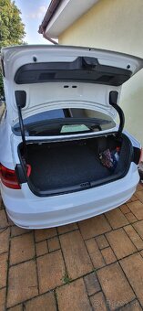 Volkswagen jetta highline - 9