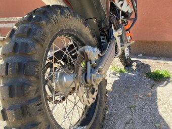 KTM 690 Enduro - 9