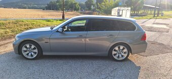 BMW 325i - 9