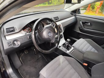 Volkswagen Passat CC - 9