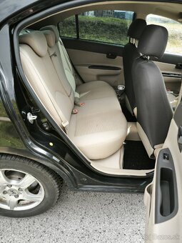 Hyundai Accent 1.5 CRDi (2008) - 9