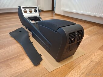 Palubovka VW Passat B6 - 9