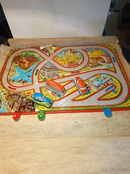 Plechová autodráha - 9