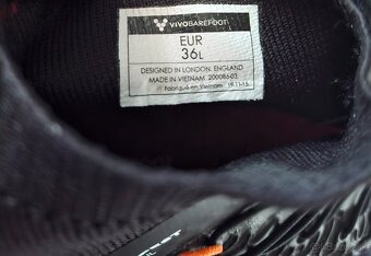 Vivobarefoot - 9