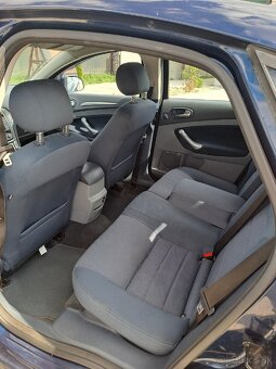 Ford Mondeo 2.0 TDCi 103kw - 9