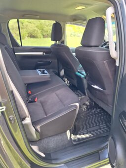 Predam toyota hilux - 9