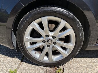 Škoda Superb Combi 1.6 TDI CR DPF Active GreenLine - 9