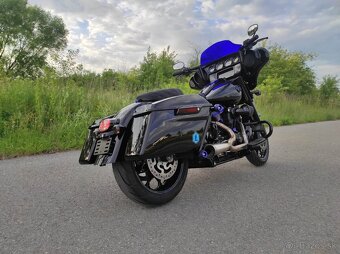 Harley Davidson Street Glide 2022 - 9