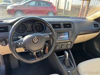Volkswagen Jetta - 9