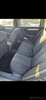 Volkswagen Passat Variant 1.6 TDI BMT Comfortline - 9