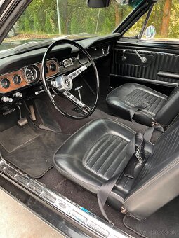 Ford Mustang 1965 4.7L V8 automatic. - 9