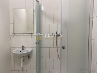 Ubytovacie priestory/izby na prenájom - centrum mesta Senica - 9