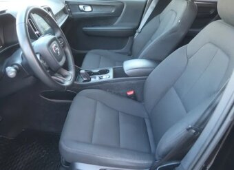 Volvo XC40 r.2019 automat, diesel - 9