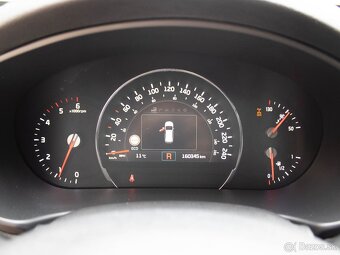 Kia Sorento 2.2 CRDi VGT 4WD ISG Platinum A/T - 9